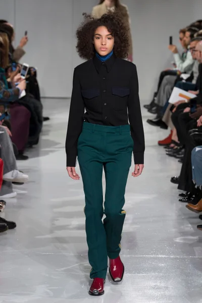 Look 4